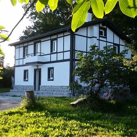 Вілла Lavin Etxea San Esteban de Galdames Екстер'єр фото